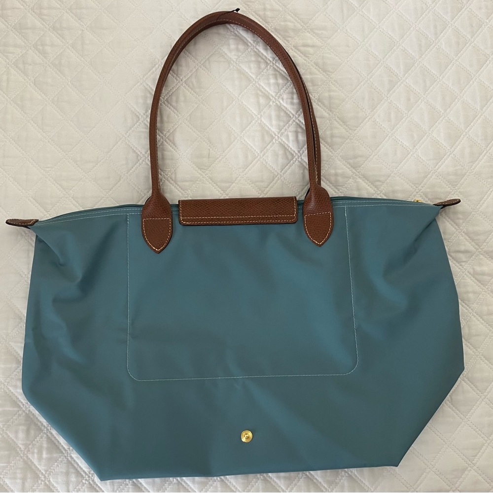 Elegant Blue and Brown Longchamp tote Bag - Picture 2 of 8